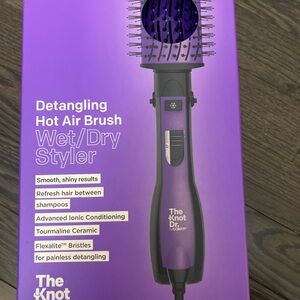 The Knot Dr. Purple Detangling Hot Air Brush